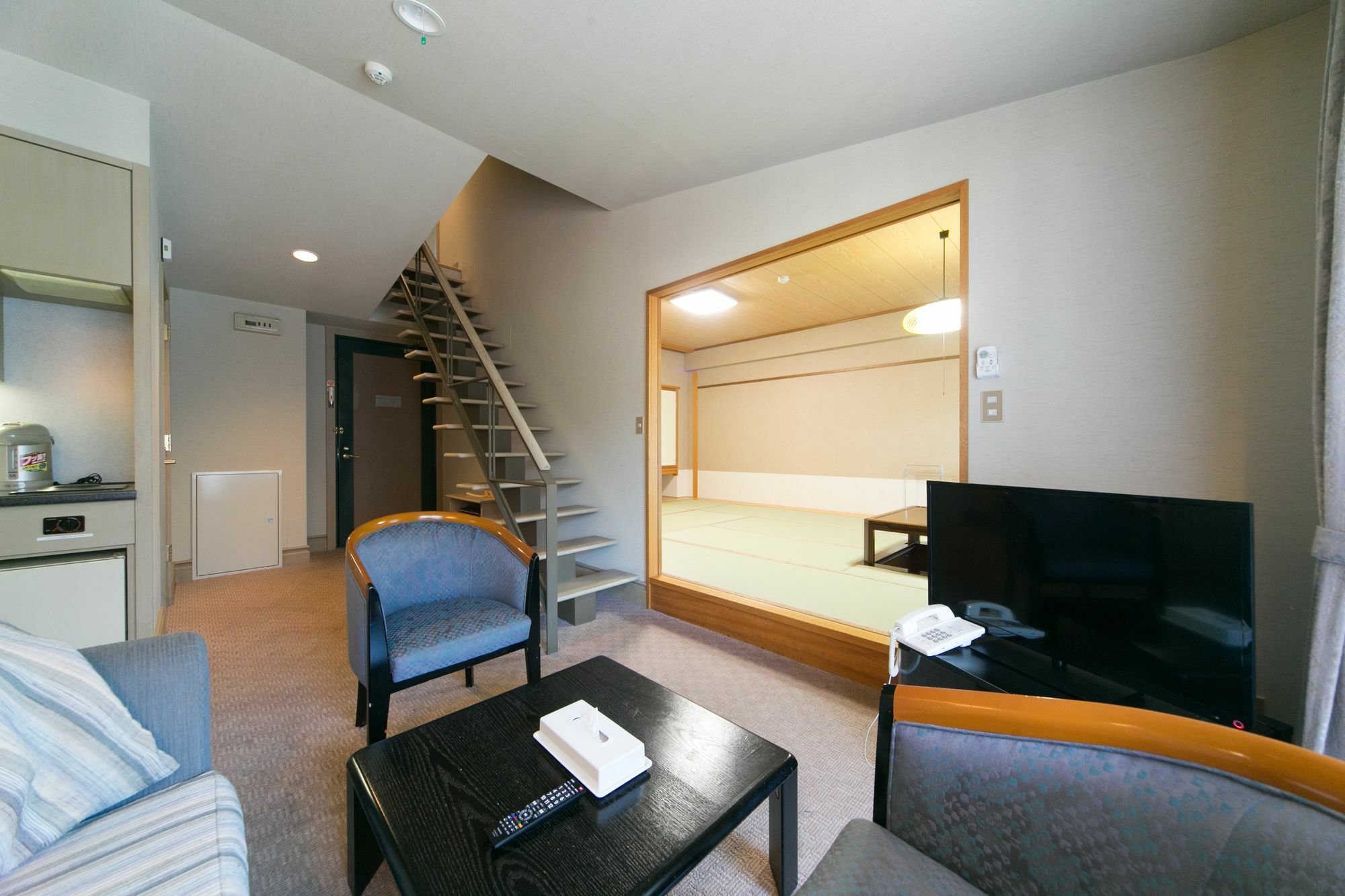 Kishutetsudo Karuizawa Hotel Цумаґой Екстер'єр фото